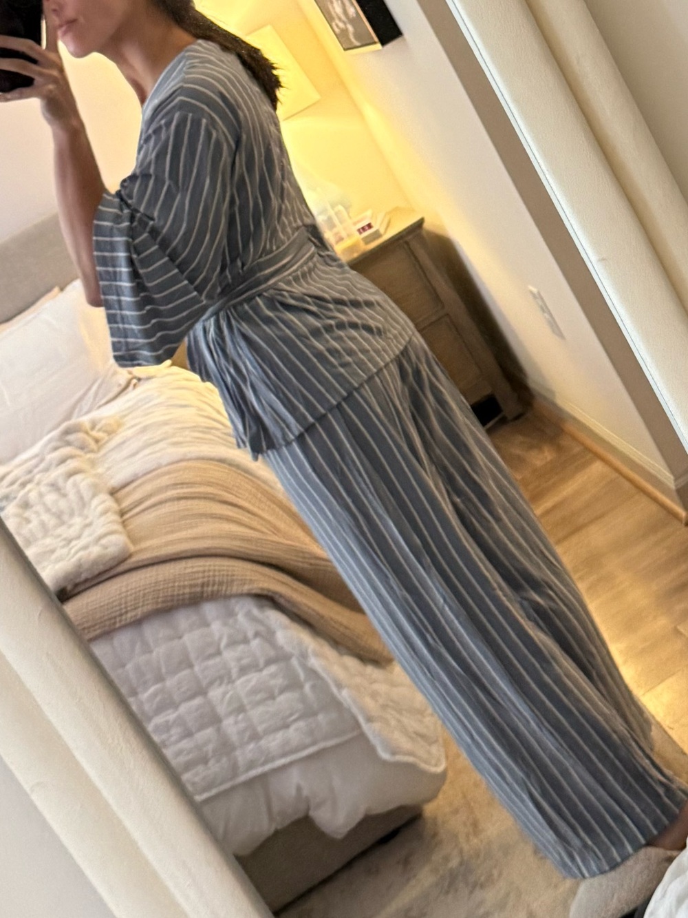 LAKE DreamModal Kimono Blue and White Striped Set - Picture 2 of 7